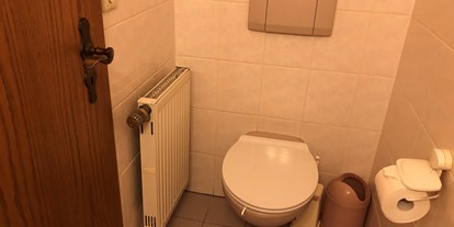 Monteurwohnung - Art der Unterkunft: Ferienwohnung - Franken - Toilette/WC - Gästehaus Leidersbach bei Aschaffenburg