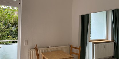 Monteurwohnung - Kaffeemaschine - Bremen - Wohnraum  - Appartement 2-3 Personen zentral
