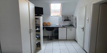Monteurwohnung - Zimmertyp: Einzelzimmer - Hessen Süd - Apartment 1 - J&P Brunetti Zimmervermietung Uferstr. 9 Trebur