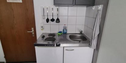 Monteurwohnung - Zimmertyp: Mehrbettzimmer - Hessen Süd - Apartment 2 - J&P Brunetti Zimmervermietung Uferstr. 9 Trebur