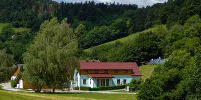 Monteurwohnung - Niederösterreich - Ansicht Haus - Ferienhof Gruber