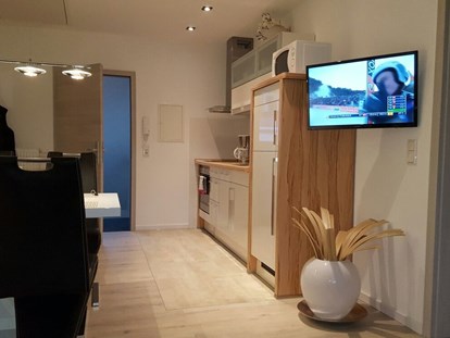 Monteurwohnung - Zimmertyp: Einzelzimmer - Bremen - Offene Küche mit Wohnzimmer - Citysterne Bremerhaven