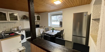 Monteurwohnung - Zimmertyp: Einzelzimmer - Hessen Süd - Küche - Ferienwohnung am Stadtrand (WLAN INKLUSIVE)