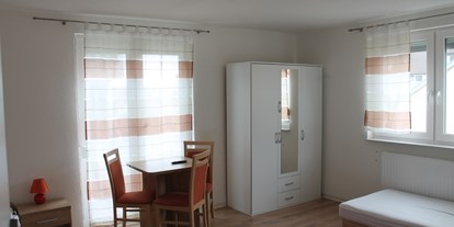 Monteurwohnung - Einzelbetten - Stuttgart - Beispiel eines unserer Zimmer - Millenium Boarding House