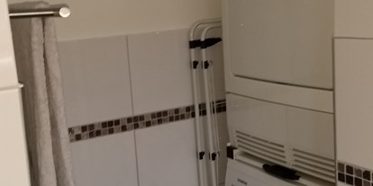 Monteurwohnung - Zimmertyp: Einzelzimmer - Hessen Süd - Waschmaschine und Trockner  Wohnung DG - Ferienwohnung Hahn in Fulda