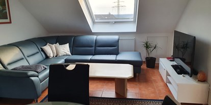 Monteurwohnung - Zimmertyp: Einzelzimmer - Hessen Süd - Wohnbereich Wohnung DG - Ferienwohnung Hahn in Fulda