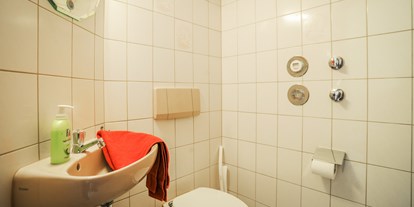 Monteurwohnung - TV - Stuttgart - Toilette - Ferienwohnung Klenk 3