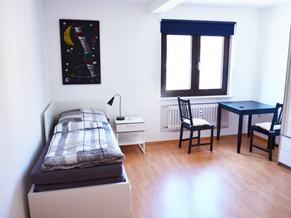 Monteurwohnung - Einzelbetten - Hessen Süd - Zimmer 4 - Gästezimmer-Michelstadt