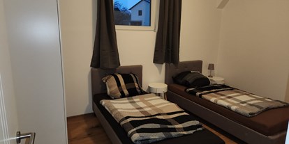 Monteurwohnung - Köln, Bonn, Eifel ... - Schlafzimmer - auszeit appartements & rooms