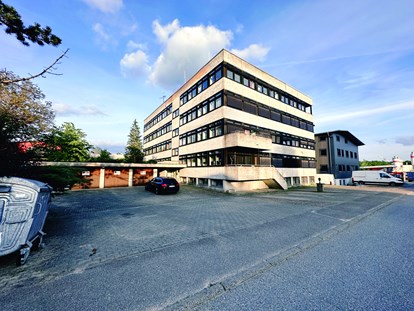 Monteurwohnung - Parkplatz: eigener Parkplatz vorhanden - Baden-Württemberg - F-F Haus