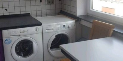 Monteurwohnung - Mönchengladbach Rheydt - Küche mit Waschmaschine - Dema