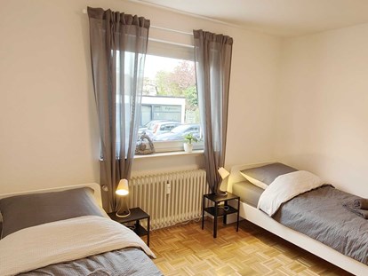 Monteurwohnung - PLZ 60310 (Deutschland) - Schlafzimmer, HomeRent Unterkunft in Hanau - HomeRent in Hanau, Rodenbach, Erlensee, Altenstadt, Ronneburg