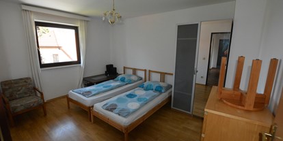 Monteurwohnung - Badezimmer: Gemeinschaftsbad - Wien - Zimmer 1 - Appartement Martin 2