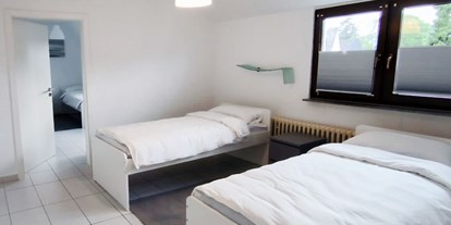 Monteurwohnung - Einzelbetten - Köln, Bonn, Eifel ... - Schlafzimmer, HomeRent Unterkunft in Hürth - HomeRent in Hürth, Brühl, Wesseling