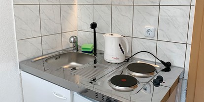 Monteurwohnung - Zimmertyp: Mehrbettzimmer - Niedersachsen - Küche, HomeRent Unterkunft in Celle - HomeRent in Celle bei Hannover