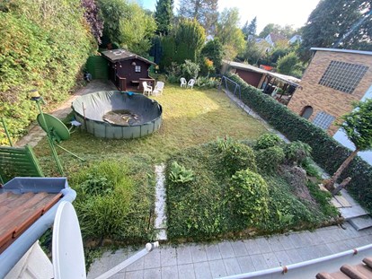 Monteurwohnung - Badezimmer: eigenes Bad - Hessen - Garten, HomeRent Unterkunft in Bad Vilbel - HomeRent in Bad Vilbel, Maintal, Schöneck, Niederdorfelden uvm. 