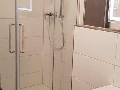 Monteurwohnung - Zimmertyp: Doppelzimmer - Region Schwaben - Badezimmer Einzelzimmer 12 - DONAU HOME