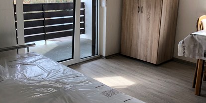 Monteurwohnung - Zimmertyp: Einzelzimmer - Ingolstadt - Doppelzimmer mit Kühe und Balkon - Ivica Belec