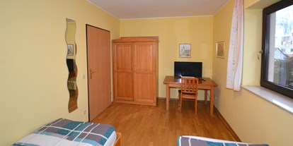 Monteurwohnung - Badezimmer: Gemeinschaftsbad - Wien - Zimmer 3 - Appartement Martin 1