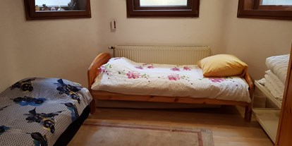Monteurwohnung - Badezimmer: eigenes Bad - Nürnberg - Einzelbetten - Monteurzimmer Heroldsberg