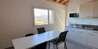 Monteurwohnung - Zimmertyp: Einzelzimmer - Schweiz - Gemeinschaftsküche - Möblierte Zimmer in Meierskappel