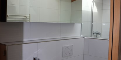 Monteurwohnung - Zimmertyp: Einzelzimmer - Schweiz - Badezimmer - Möblierte Zimmer in Meierskappel
