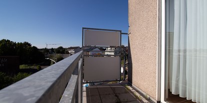 Monteurwohnung - TV - Köln - Balkon, HomeRent Unterkunft in Bergisch Gladbach - HomeRent in Bergisch Gladbach
