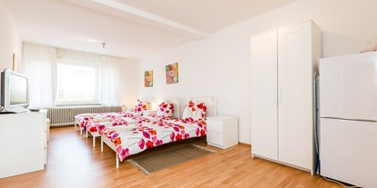 Monteurwohnung - PLZ 50672 (Deutschland) - Schlafzimmer, HomeRent Unterkunft in Frechen - HomeRent in Frechen