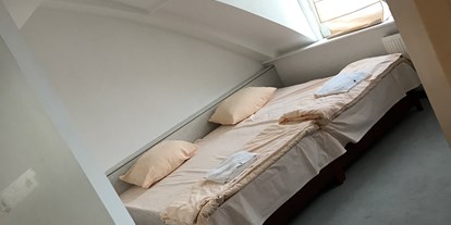 Monteurwohnung - Bettwäsche: Bettwäsche inklusive - Hamburg - Separates Zimmer - Loft I - Links