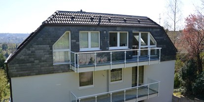Monteurwohnung - PLZ 40629 (Deutschland) - Bis 4 Personen - hochwertige Wohnung in 42349 Wuppertal - ZENTRAL und GRÜN 