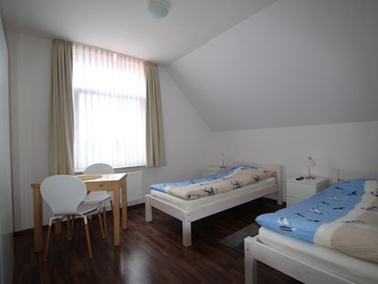 Monteurwohnung - Zimmertyp: Mehrbettzimmer - Niedersachsen - Schlafen 2 - Bettzimmer - Monteurzimmer Meyer Varel
