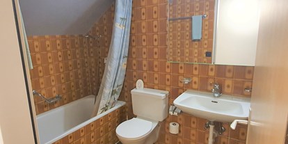 Monteurwohnung - Zimmertyp: Einzelzimmer - Schweiz - Gemeinschafts-Bad zu den Etagenzimmern - Hotel Sonne Boardinghouse