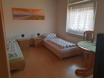 Monteurwohnung - Zimmertyp: Mehrbettzimmer - Niedersachsen - Apartmenthaus