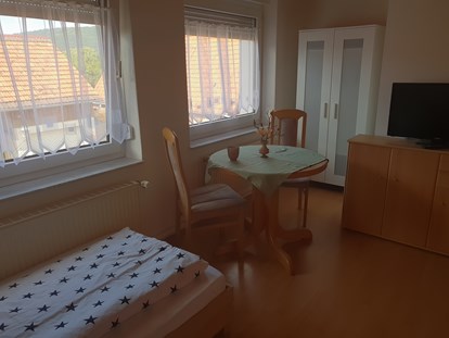 Monteurwohnung - Zimmertyp: Mehrbettzimmer - Niedersachsen - Apartmenthaus