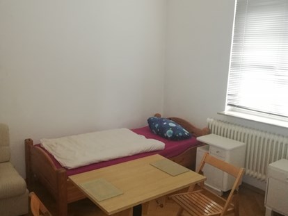 Monteurwohnung - Zimmertyp: Doppelzimmer - Region Schwaben - Ingrid Sims-Pilz