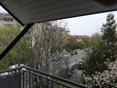 Monteurwohnung - Balkon - Stuttgart - Ingrid Sims-Pilz