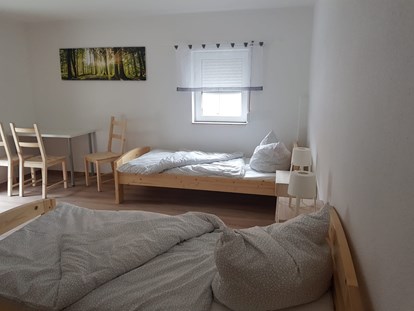 Monteurwohnung - Badezimmer: eigenes Bad - Hessen - Monteurzimmer Ferienwohnung A7 ab speak polish