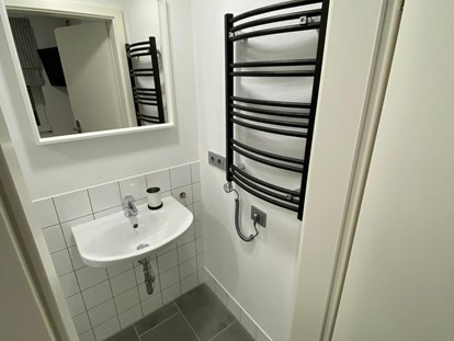 Monteurwohnung - Badezimmer: Gemeinschaftsbad - Deutschland - Monteurzimmer in der Stadtzentrum Zörbig - 06780
