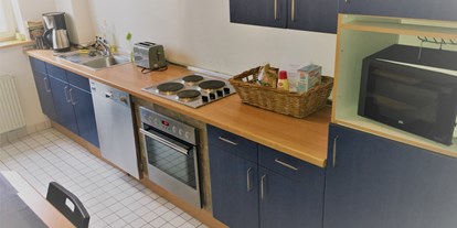 Monteurwohnung - Bettwäsche: Bettwäsche inklusive - Hamburg - Gemeinschaft Küche voll Ausgestattet - mybrand boardinghouse Hostel Volksdorf 