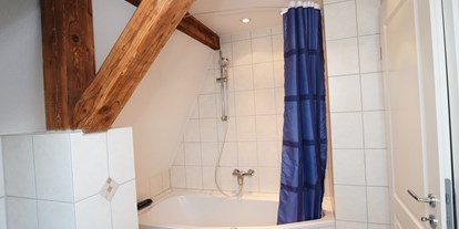 Monteurwohnung - Badezimmer: Gemeinschaftsbad - Stuttgart - Arbeiterzimmer Nürtingen
