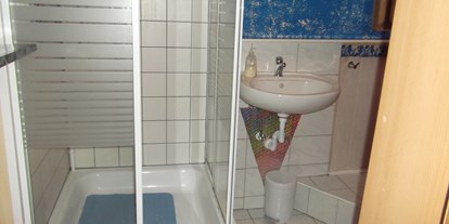 Monteurwohnung - PLZ 68219 (Deutschland) - Dusche und Waschraum - Gästehaus Müller