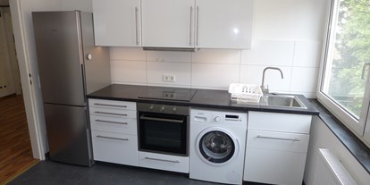 Monteurwohnung - PLZ 76185 (Deutschland) - Küche mit Waschmaschine - 150 Betten - Häuser, Wohnungen, Karlsruhe, Wörth...