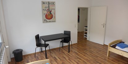 Monteurwohnung - Karlsruhe - Doppelzimmer - 150 Betten - Häuser, Wohnungen, Karlsruhe, Wörth...