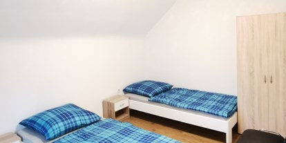 Monteurwohnung - PLZ 40545 (Deutschland) - Zimmer 3 mit Einzelbetten in der Monteurwohnung Düsseldorf. - DISCOUNT-APARTMENTS---Düsseldorf---Köln-Leverkusen-Wuppertal-Bergheim-Neuss