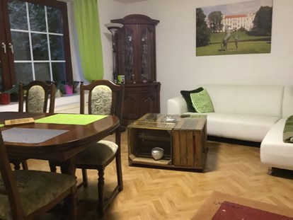 Monteurwohnung - Zimmertyp: Mehrbettzimmer - Niedersachsen - Wohnzimmer der Pension -  Pension am Pilgerweg 