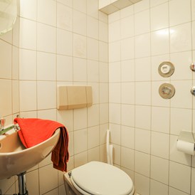 Monteurzimmer: Toilette - Ferienwohnung Klenk 3