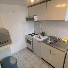 Monteurzimmer: Küche, HomeRent Unterkunft in Bad Vilbel - HomeRent in Bad Vilbel, Maintal, Schöneck, Niederdorfelden uvm. 