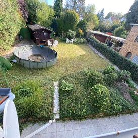 Monteurzimmer: Garten, HomeRent Unterkunft in Bad Vilbel - HomeRent in Bad Vilbel, Maintal, Schöneck, Niederdorfelden uvm. 