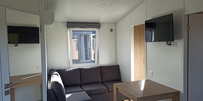 Monteurwohnung - Schwandorf - Wohnzimmer - Ferienchalet Apartment in Neunburg vorm Wald
