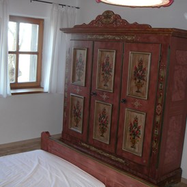 Monteurzimmer: Schlafzimmerschrank - Villa Lucia in Kulmbach